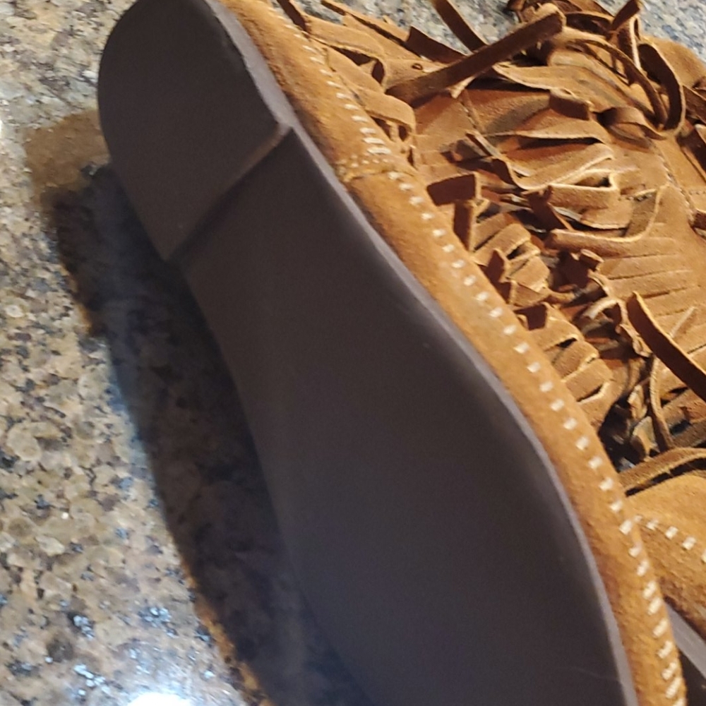 Fringed   boots - Picture 2 of 4